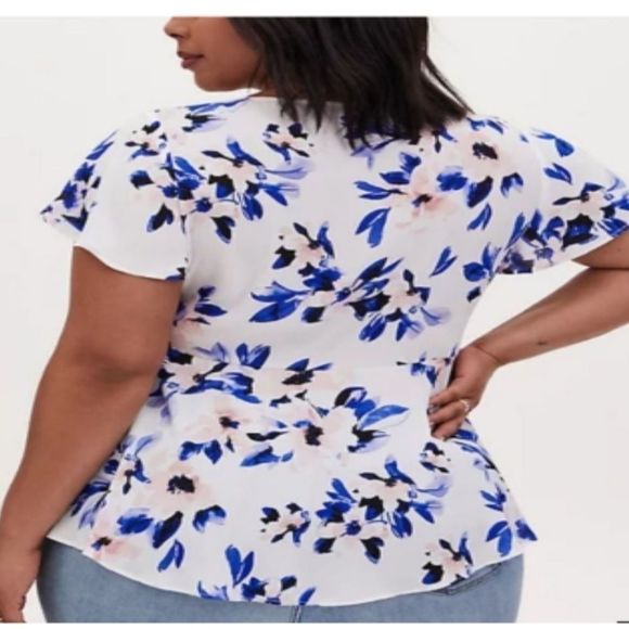 TORRID Floral Blouse - Picture 4 of 8